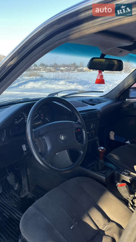 Седан BMW 5 Series 1994 в Чернігові