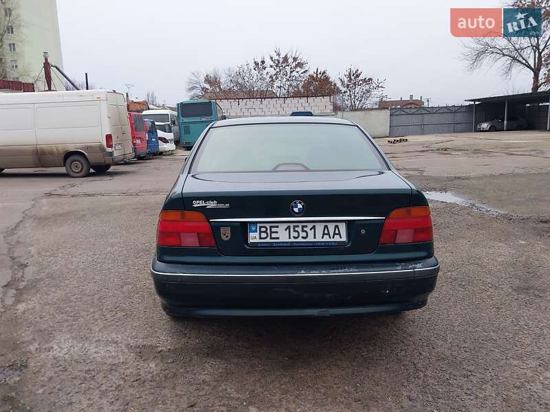 Седан BMW 5 Series 1999 в Николаеве