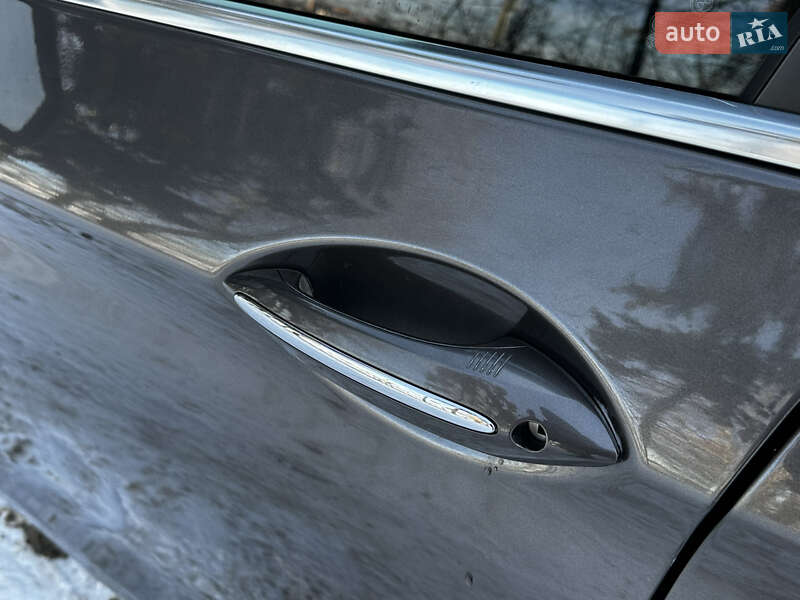 Седан BMW 5 Series 2011 в Тернополе