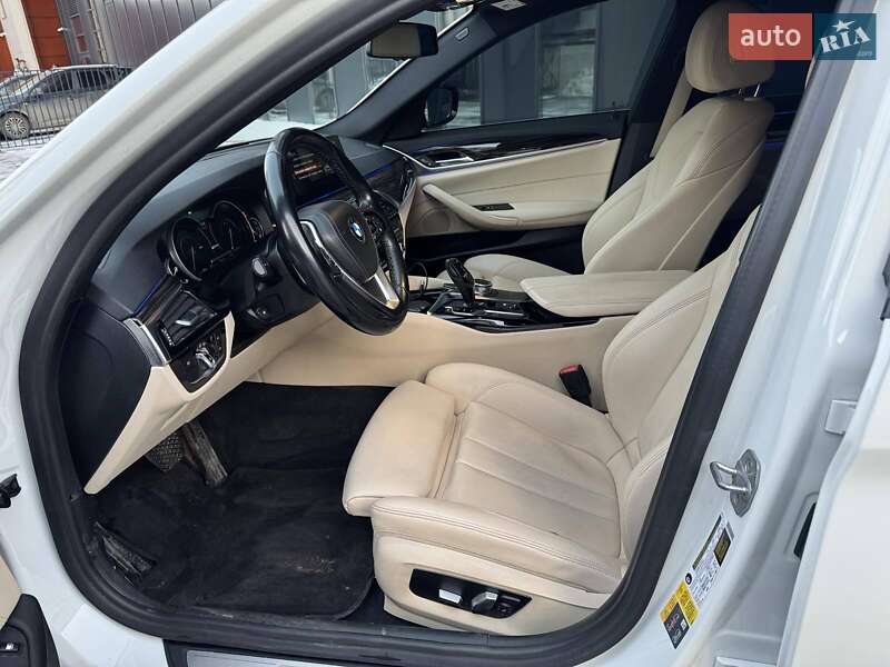 Седан BMW 5 Series 2018 в Львове фото 14 Седан BMW 5 Series 2018 в Львове