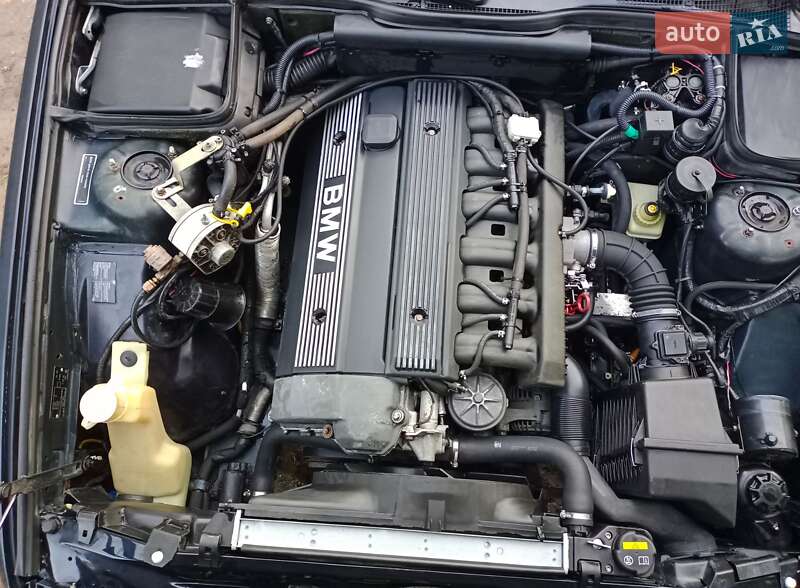 Седан BMW 5 Series 1995 в Николаеве
