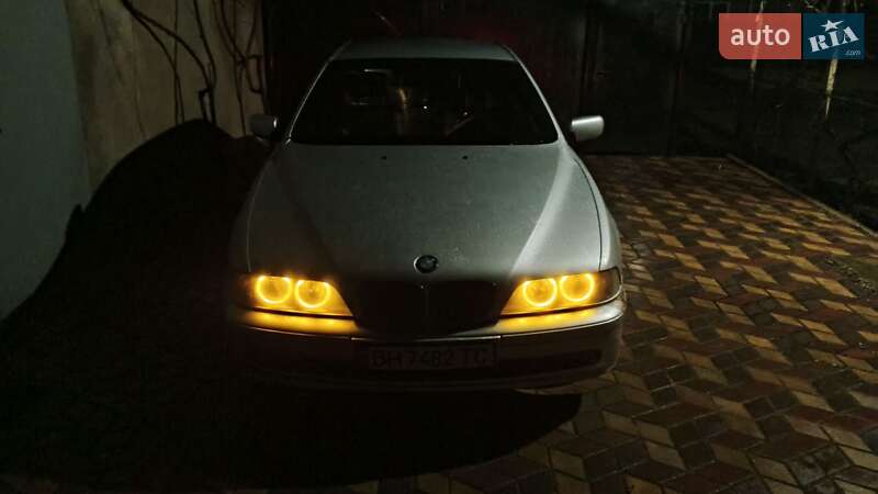 Седан BMW 5 Series 2003 в Белгороде-Днестровском фото 19 Седан BMW 5 Series 2003 в Белгороде-Днестровском