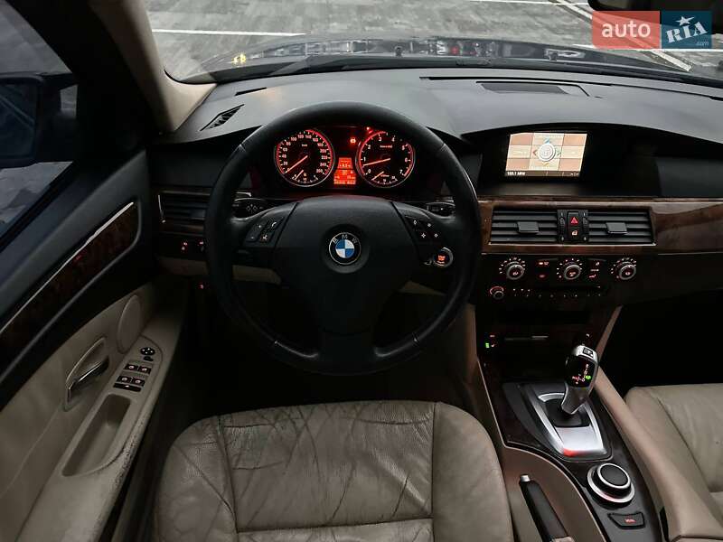 Седан BMW 5 Series 2008 в Киеве
