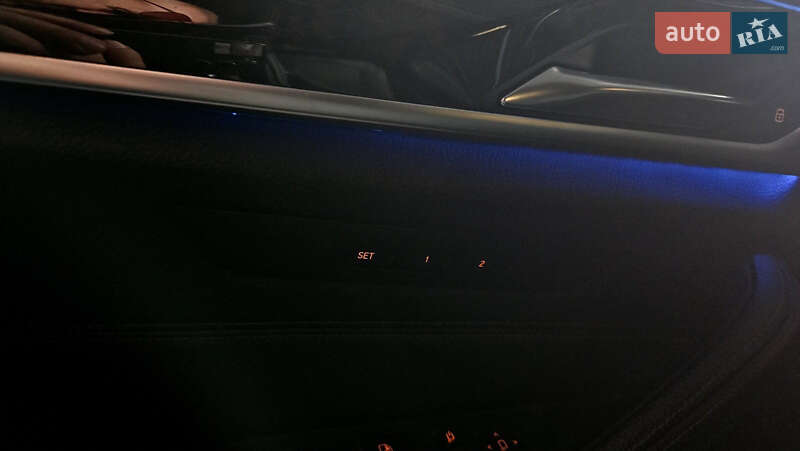 Седан BMW 5 Series 2017 в Мукачево