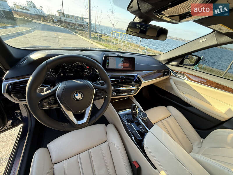 Седан BMW 5 Series 2018 в Николаеве