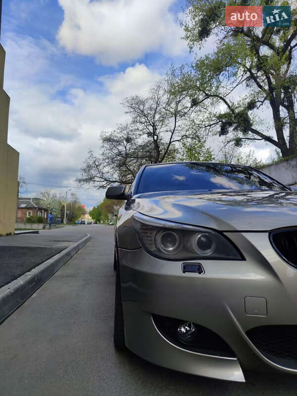 Седан BMW 5 Series 2004 в Харькове