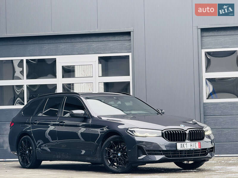 Универсал BMW 5 Series 2021 в Мукачево