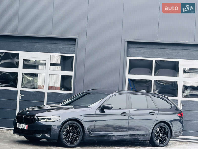 Универсал BMW 5 Series 2021 в Мукачево