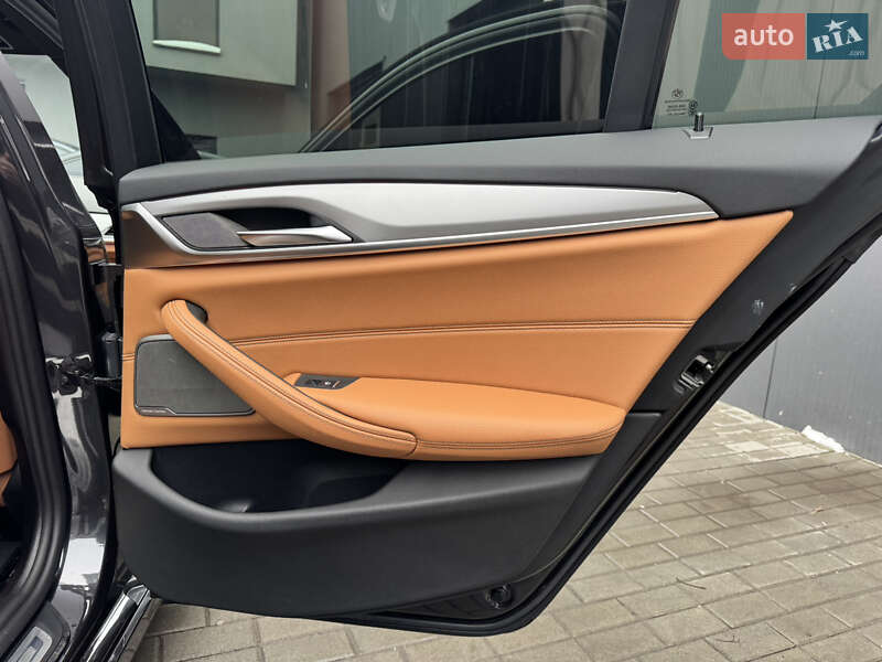 Универсал BMW 5 Series 2021 в Мукачево