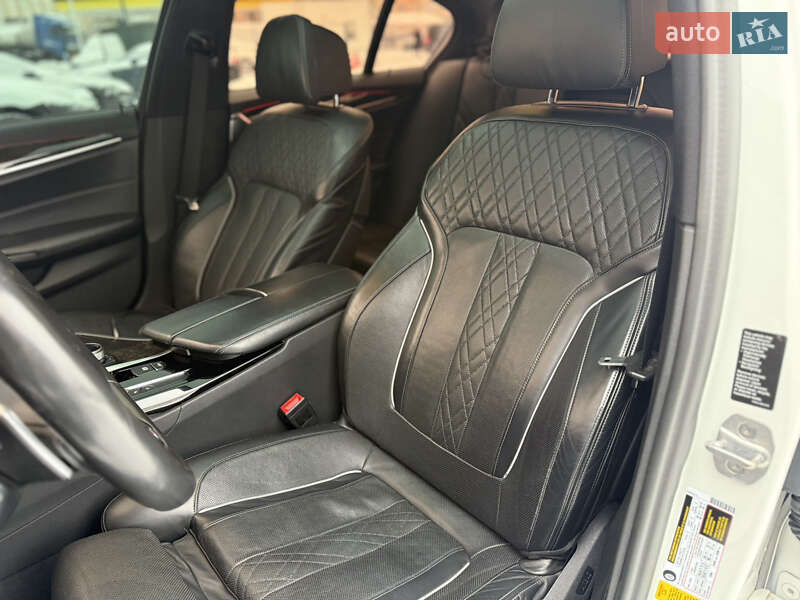 Седан BMW 5 Series 2017 в Киеве