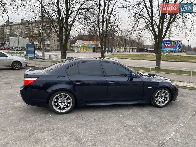 Седан BMW 5 Series 2007 в Днепре