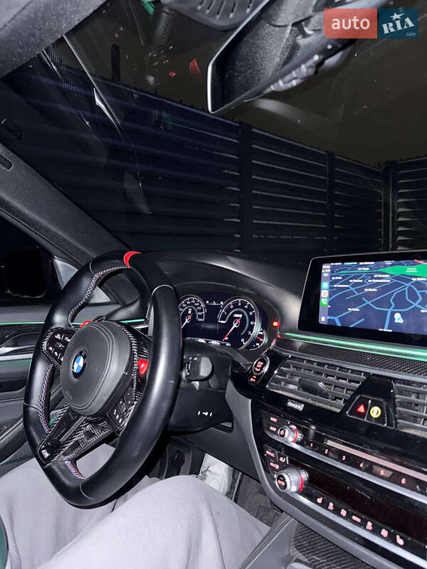 Седан BMW 5 Series 2018 в Киеве