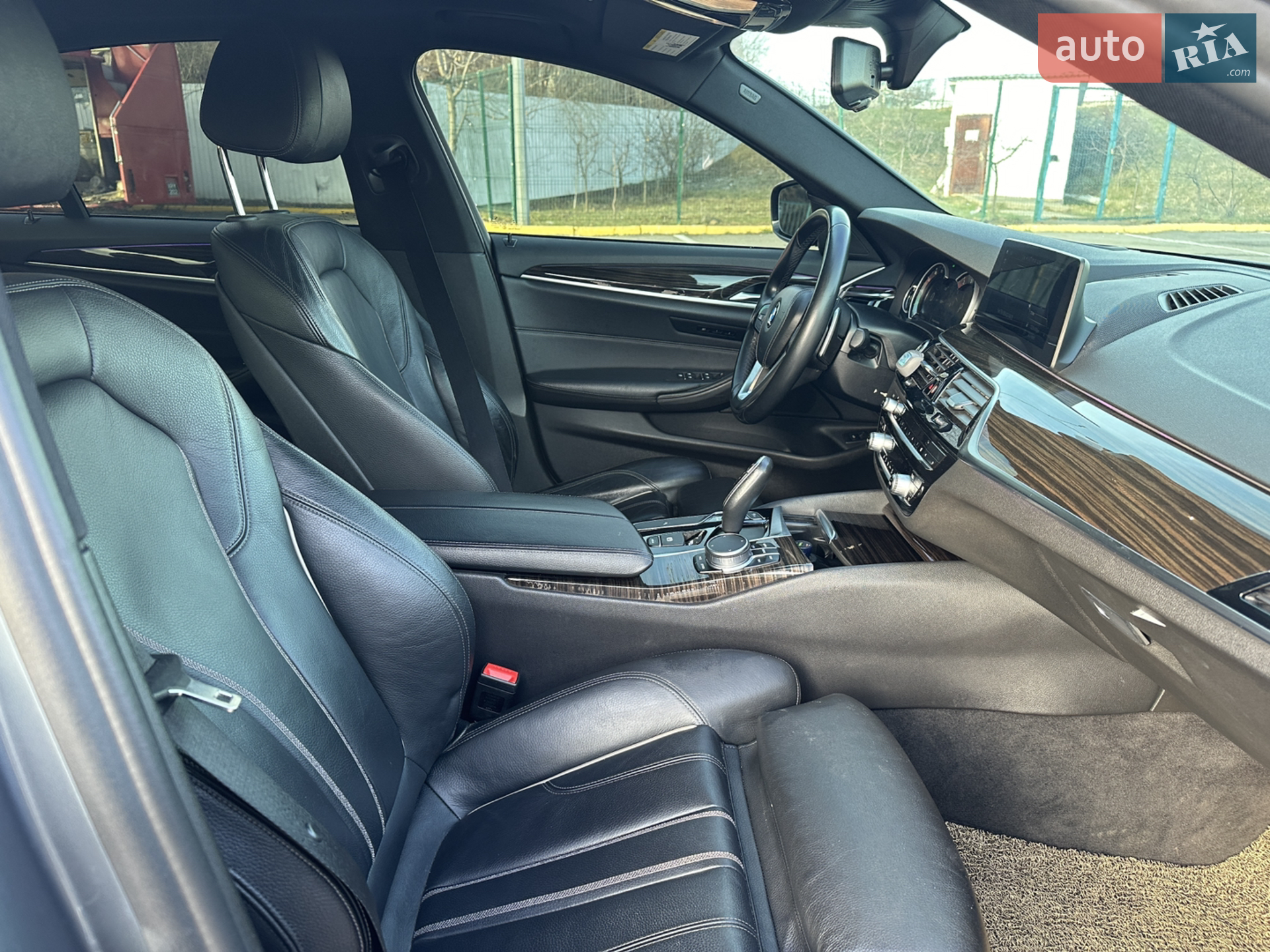 2017 BMW 5er - мініатюра 15