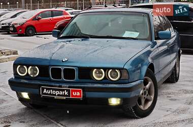 Седан BMW 5 Series 1993 в Харкові