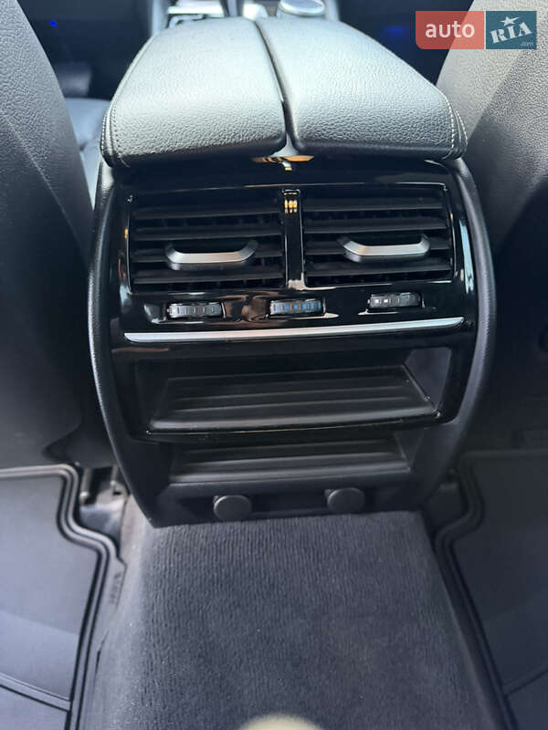 Седан BMW 5 Series 2019 в Ровно фото 10 Седан BMW 5 Series 2019 в Ровно