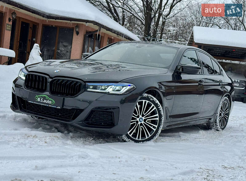 BMW 5 Series 2019