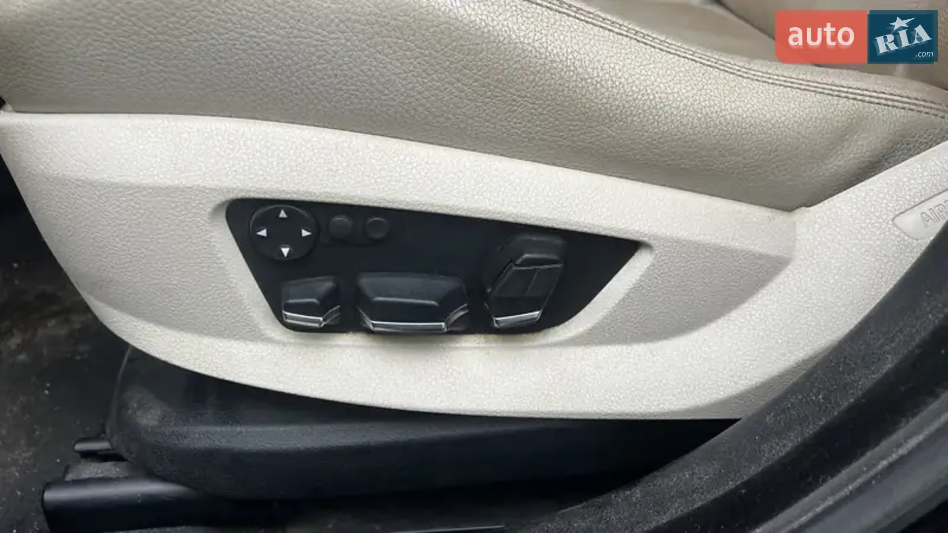 2010 BMW 5er - мініатюра 12