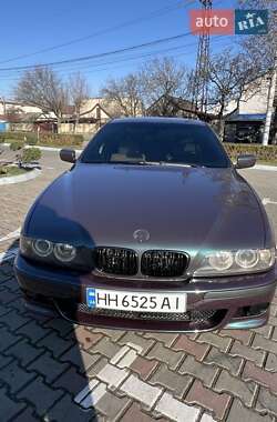 Седан BMW 5 Series 2000 в Одессе