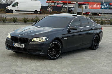 Седан BMW 5 Series 2013 в Ужгороде