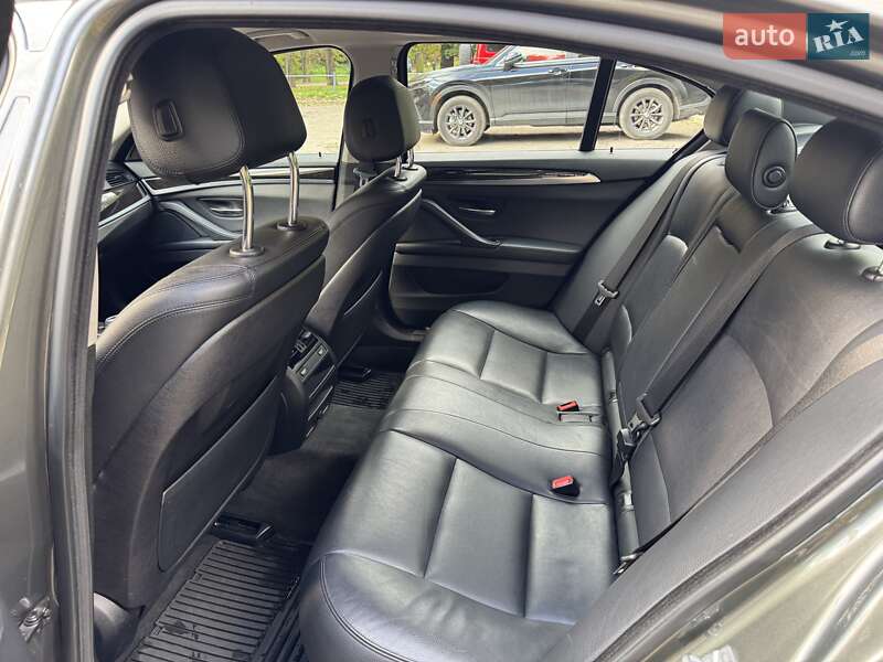 Седан BMW 5 Series 2014 в Львове