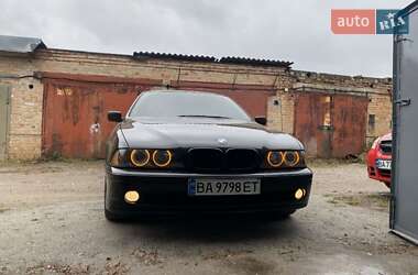 Седан BMW 5 Series 2002 в Кропивницькому