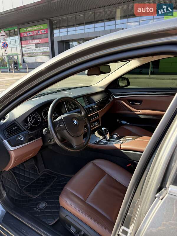 Седан BMW 5 Series 2013 в Киеве