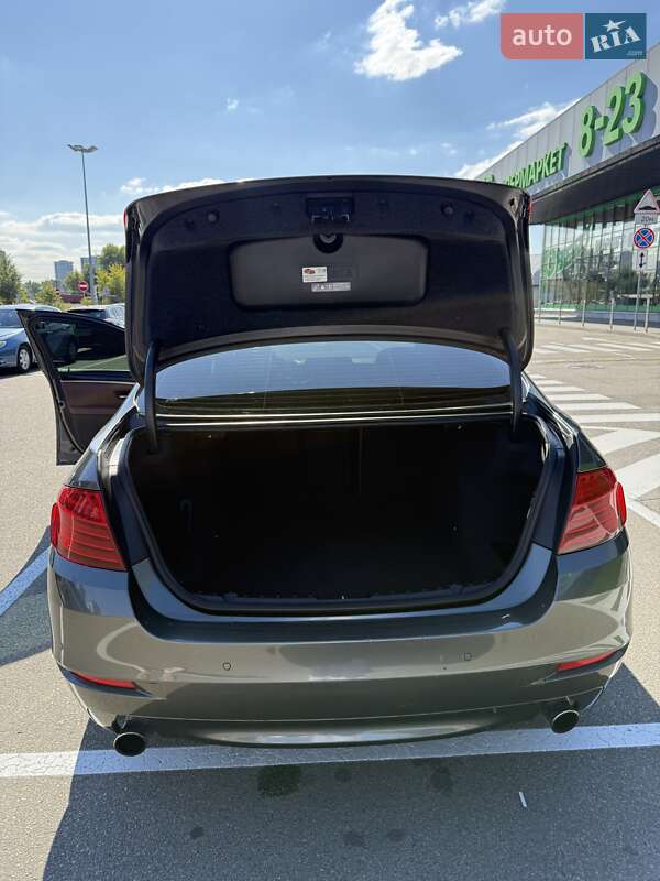 Седан BMW 5 Series 2013 в Киеве