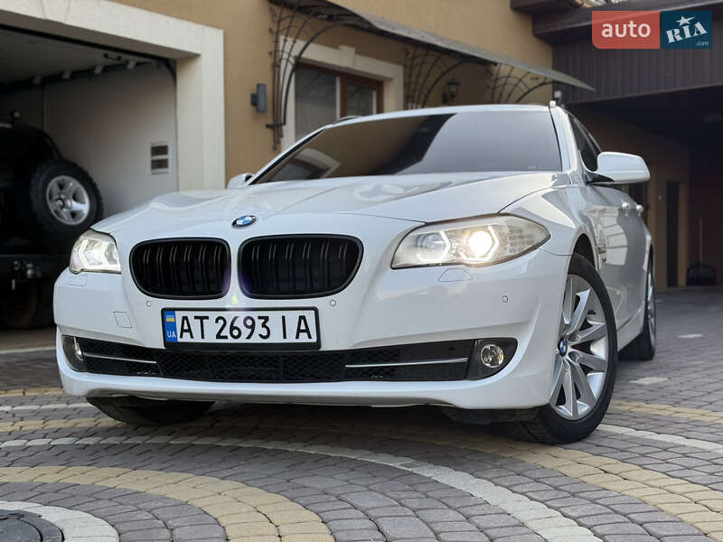 BMW 5 Series 2012