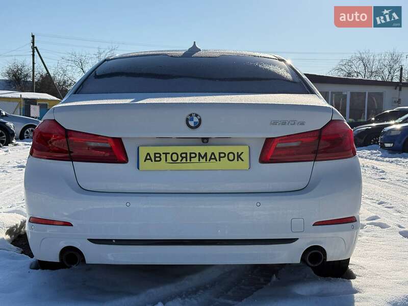Седан BMW 5 Series 2018 в Ужгороде