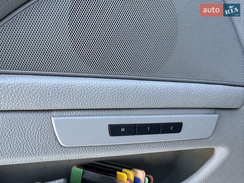 Седан BMW 5 Series 2011 в Киеве