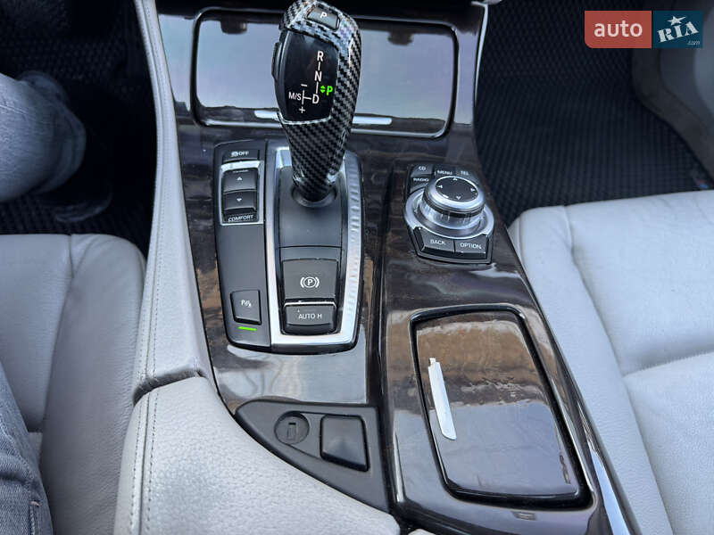 Седан BMW 5 Series 2011 в Киеве