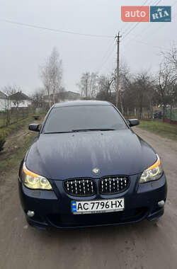 Седан BMW 5 Series 2003 в Кілках