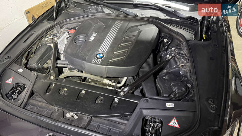 Седан BMW 5 Series 2011 в Черновцах