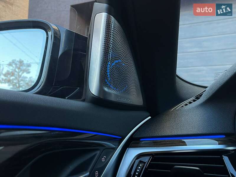 Седан BMW 5 Series 2018 в Николаеве фото 34 Седан BMW 5 Series 2018 в Николаеве