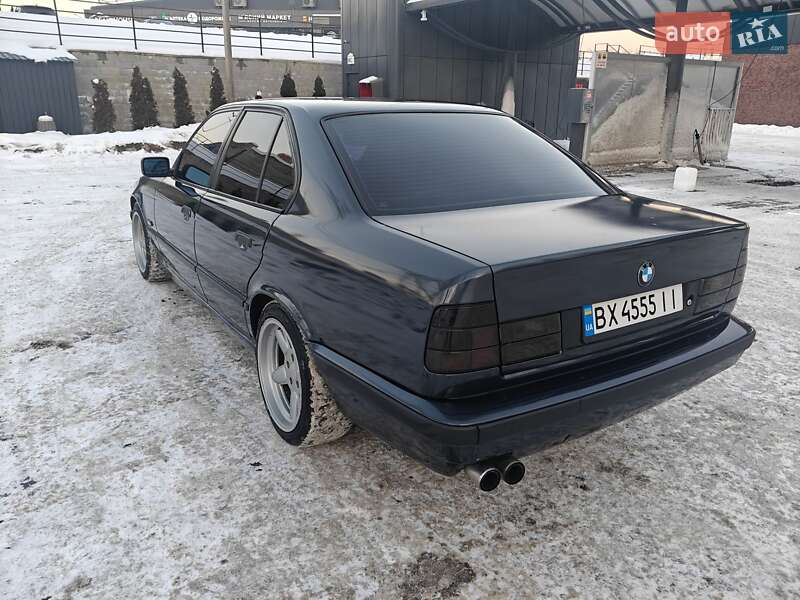 Седан BMW 5 Series 1995 в Хмельницком