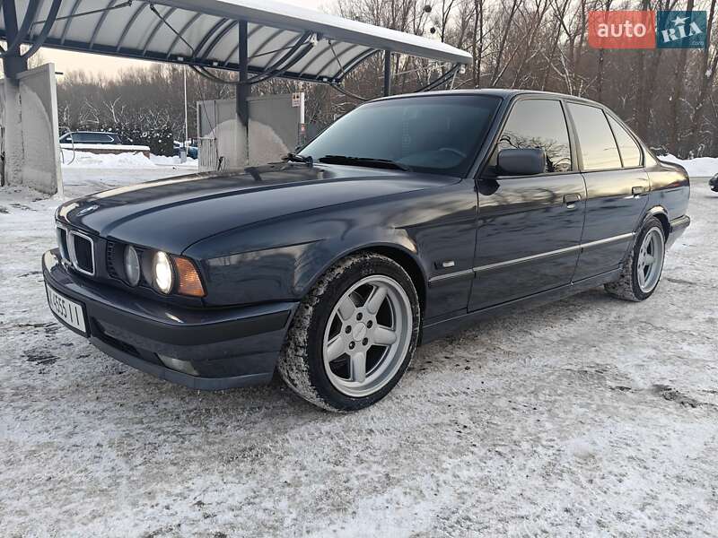 Седан BMW 5 Series 1995 в Хмельницком