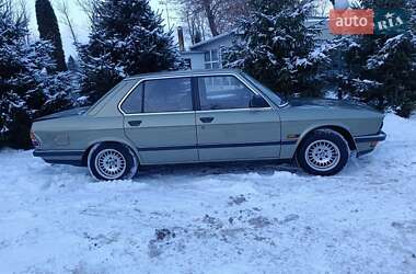 Седан BMW 5 Series 1987 в Виннице