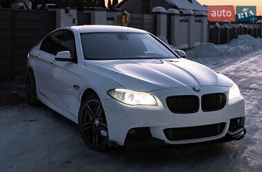 Седан BMW 5 Series 2010 в Львове