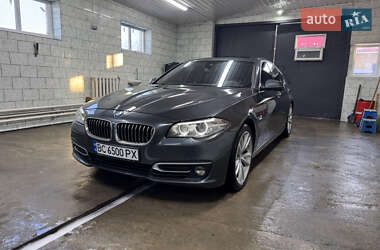 Седан BMW 5 Series 2015 в Сарнах
