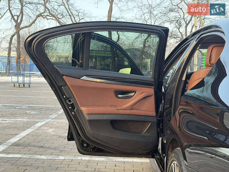 Седан BMW 5 Series 2012 в Одессе