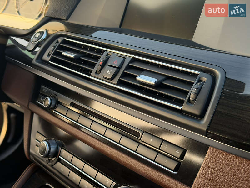 Седан BMW 5 Series 2012 в Одессе