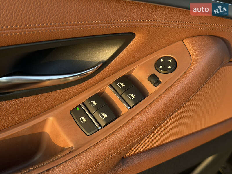 Седан BMW 5 Series 2012 в Одессе