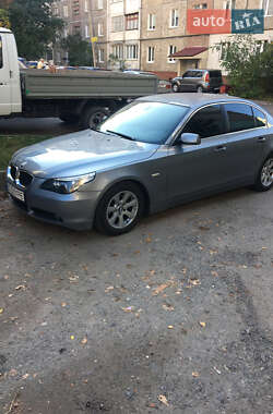 Седан BMW 5 Series 2004 в Хмельницькому