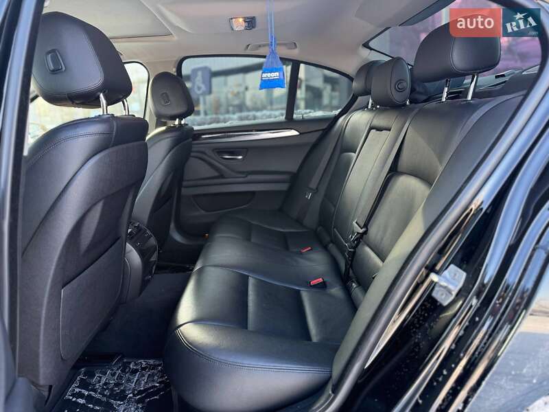 Седан BMW 5 Series 2013 в Киеве