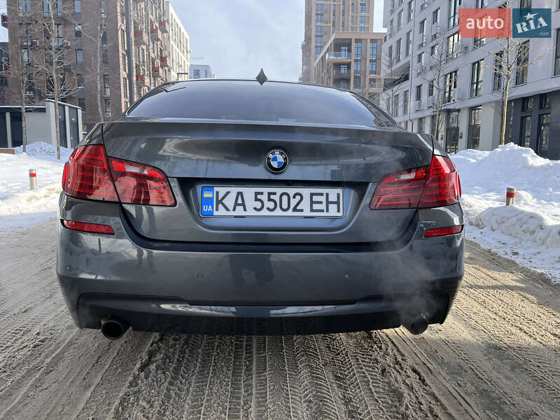 Седан BMW 5 Series 2016 в Киеве