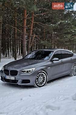 Седан BMW 5 Series 2016 в Вараше