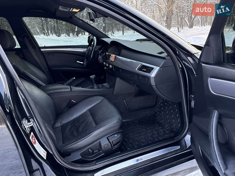 Универсал BMW 5 Series 2010 в Чернигове