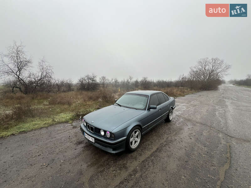 Седан BMW 5 Series 1990 в Белгороде-Днестровском фото 11 Седан BMW 5 Series 1990 в Белгороде-Днестровском