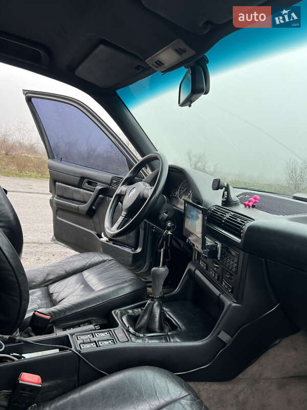 Седан BMW 5 Series 1990 в Белгороде-Днестровском фото 17 Седан BMW 5 Series 1990 в Белгороде-Днестровском