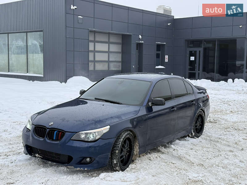 Седан BMW 5 Series 2004 в Каменец-Подольском